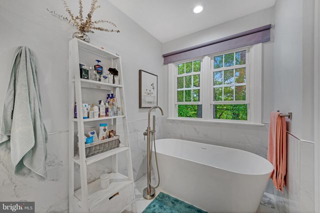 $1,299,000 | 1616 Noral Place, Alexandria, VA 22308