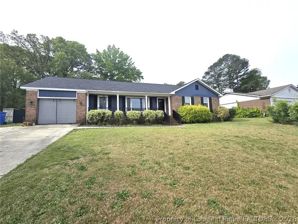 $1,800 | 6873 Brasswood Drive, Fayetteville, NC 28314