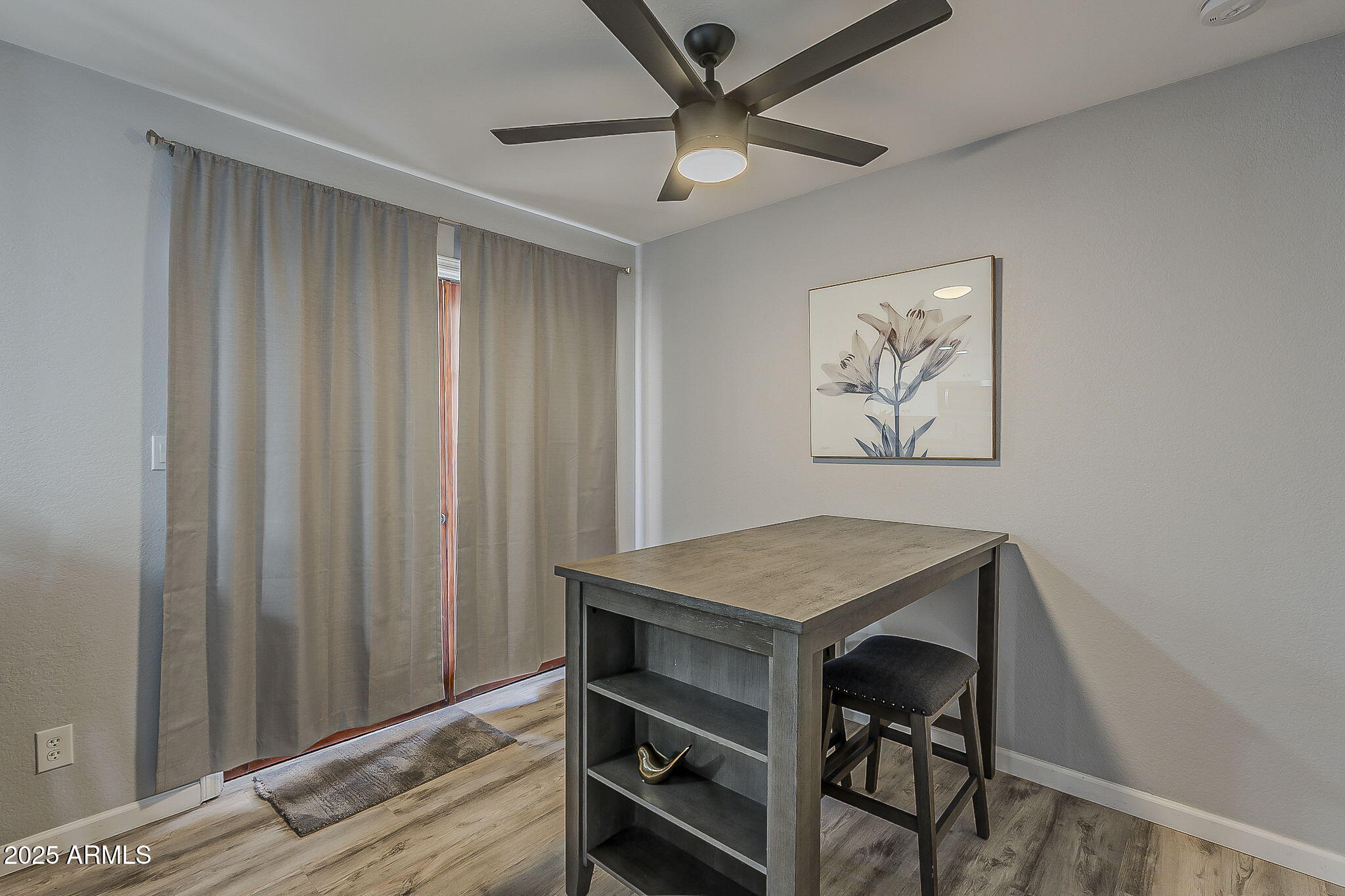 7510 East Thomas Road, Unit 124 Scottsdale, AZ 85251 - Photo 8 of 25 Breakfasat Nook