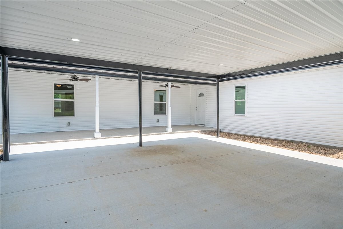 654 West Main Street Hohenwald, TN 38462 - Photo 31 of 34