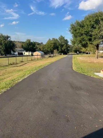 $689,999 | 22531 5th Street, Howey-in-the-Hills, FL 34737