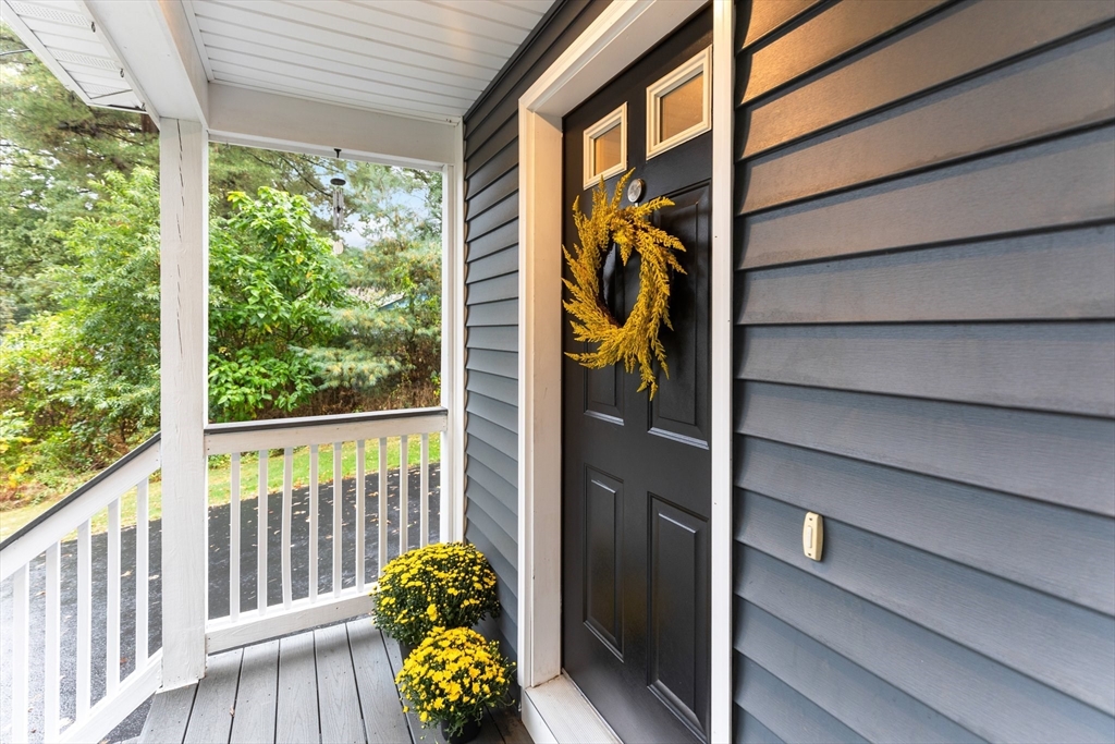 9 Evergreen Road Attleboro, MA 02703 - Photo 4 of 33 Gallery Image 4