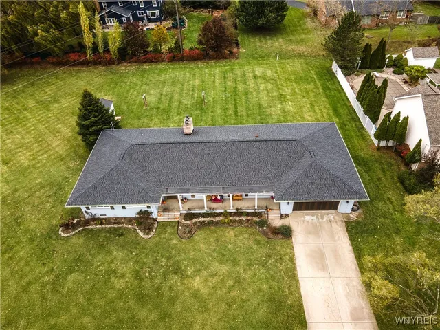 $699,900 | 9250 Greiner Road, Clarence, NY 14031