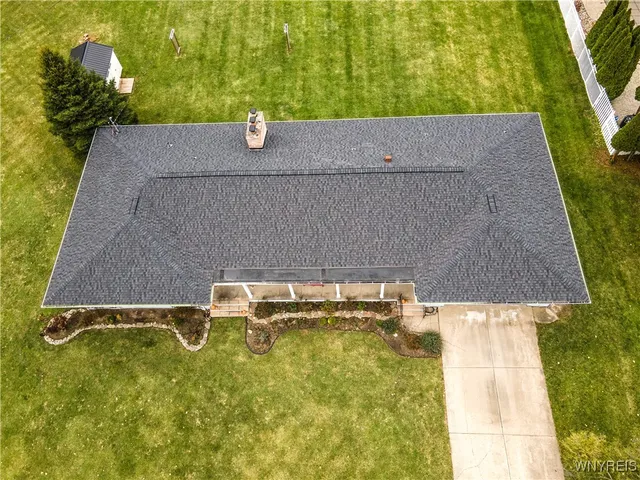 $699,900 | 9250 Greiner Road, Clarence, NY 14031