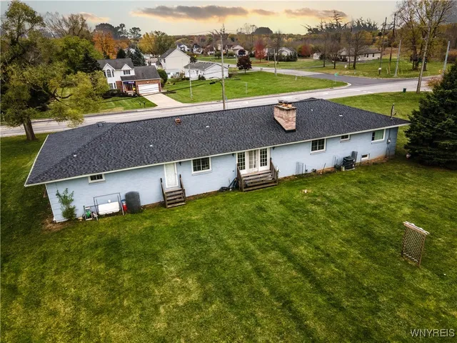 $699,900 | 9250 Greiner Road, Clarence, NY 14031