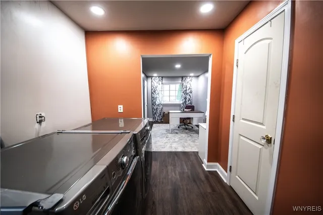 $699,900 | 9250 Greiner Road, Clarence, NY 14031