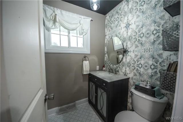 $699,900 | 9250 Greiner Road, Clarence, NY 14031