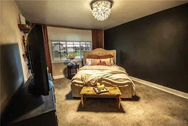 $699,900 | 9250 Greiner Road, Clarence, NY 14031