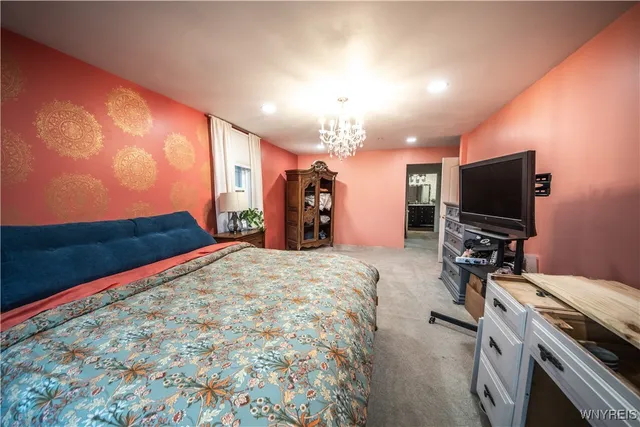 $699,900 | 9250 Greiner Road, Clarence, NY 14031