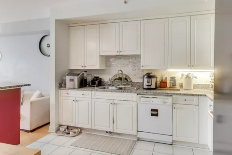 $330,000 | 8300 Callie Avenue, Unit 310, Morton Grove, IL 60053