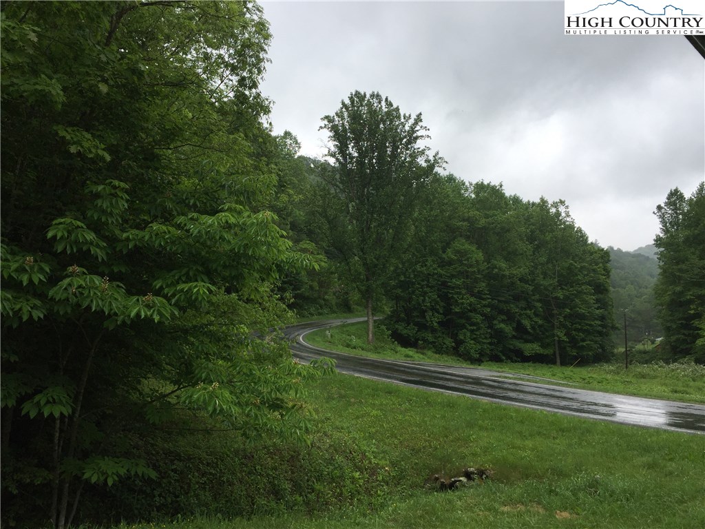 1140 Tucker Road Lansing, NC 28643 - Photo 15 of 17
