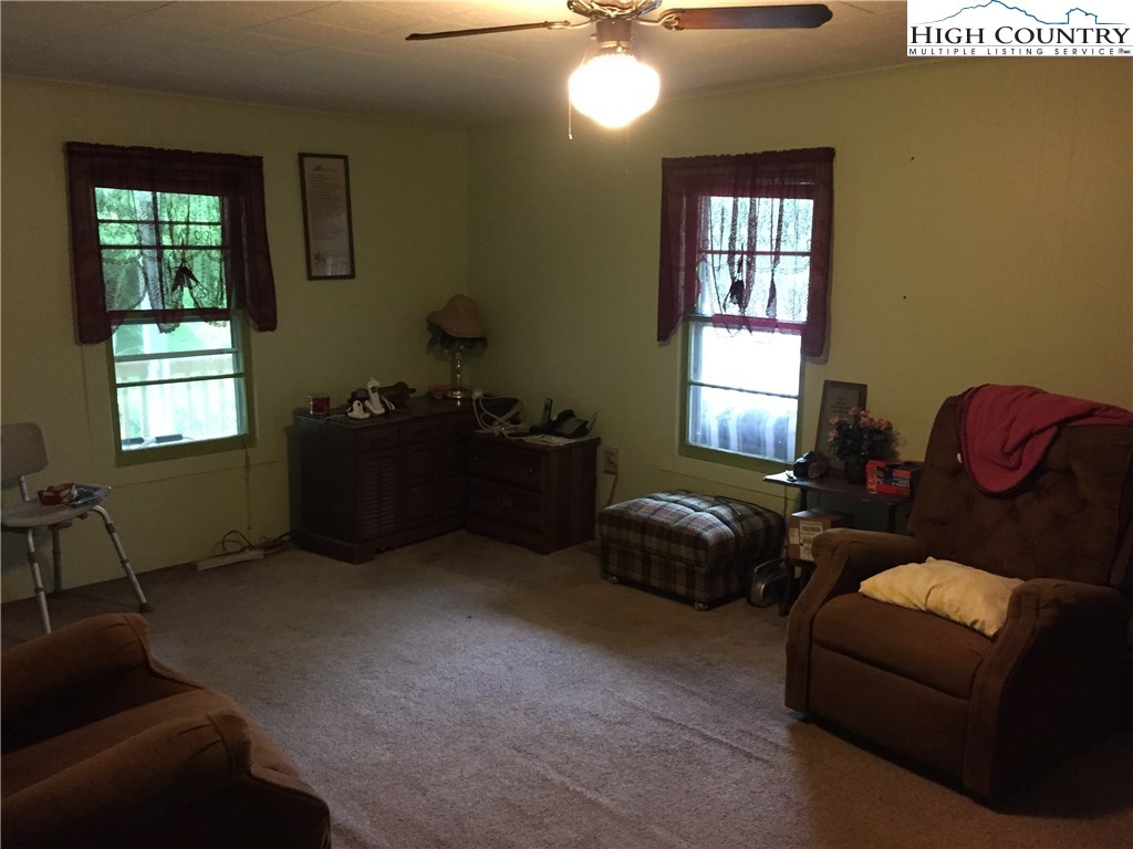 1140 Tucker Road Lansing, NC 28643 - Photo 9 of 17