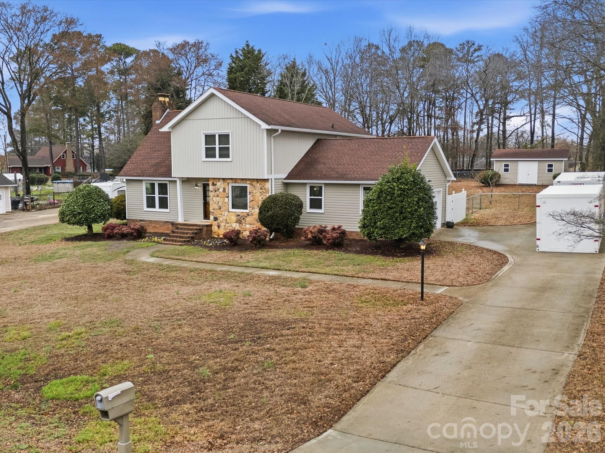 107 Friendfield Drive Fort Mill, SC 29715 - Photo 40 of 40 a front view of a house with a yard