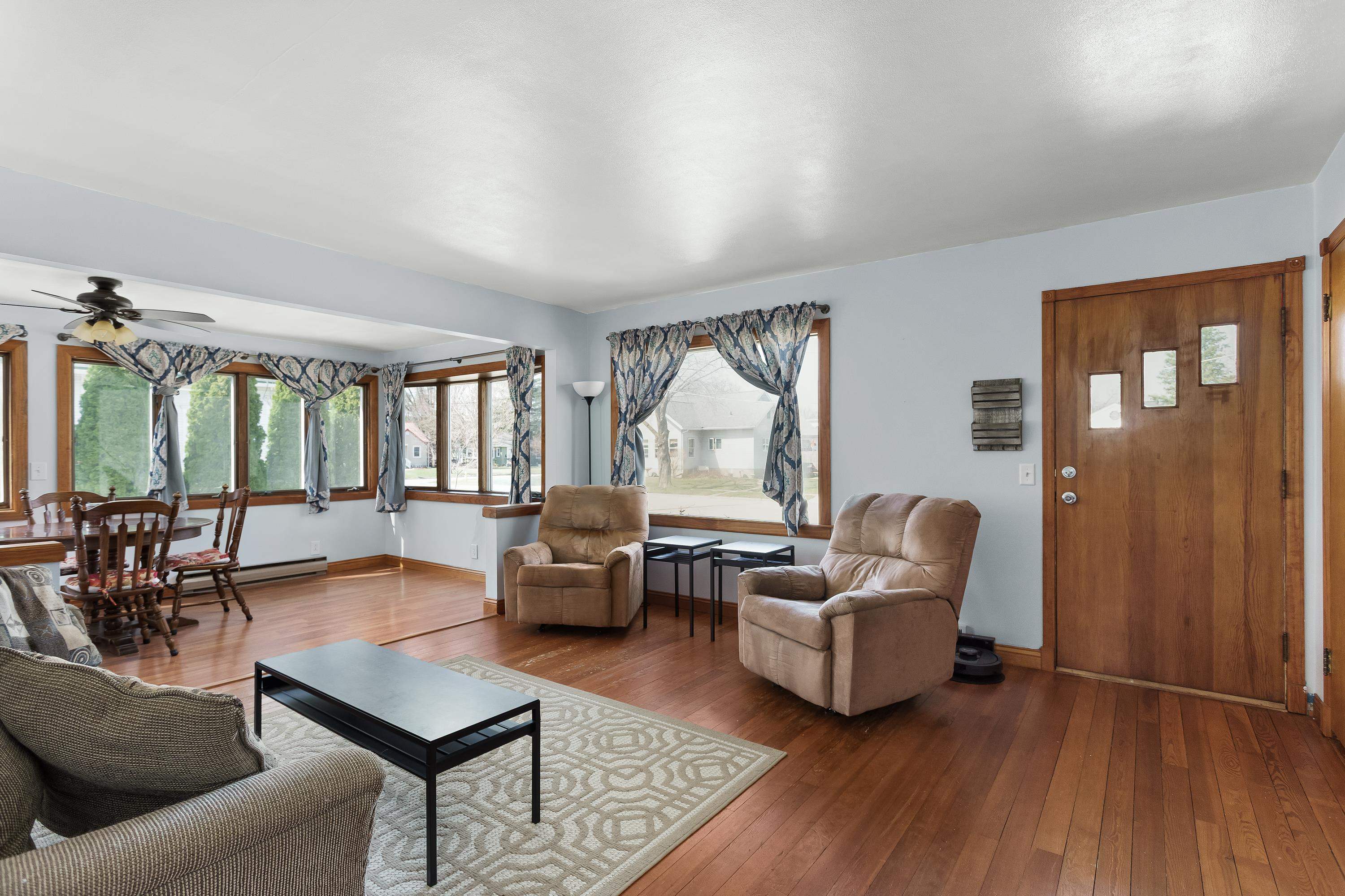 717 Harriette Street Fort Atkinson, WI 53538 - Photo 3 of 39