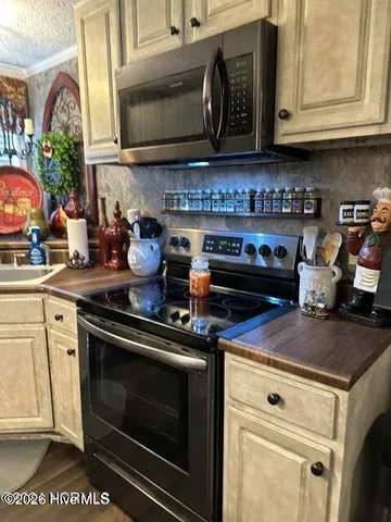 $275,000 | 13455 Rough And Ready Road, Cerro Gordo, NC 28430