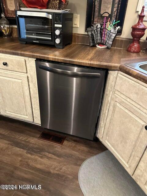 13455 Rough And Ready Road Cerro Gordo, NC 28430 - Photo 13 of 52 20240406170131857234000000-o