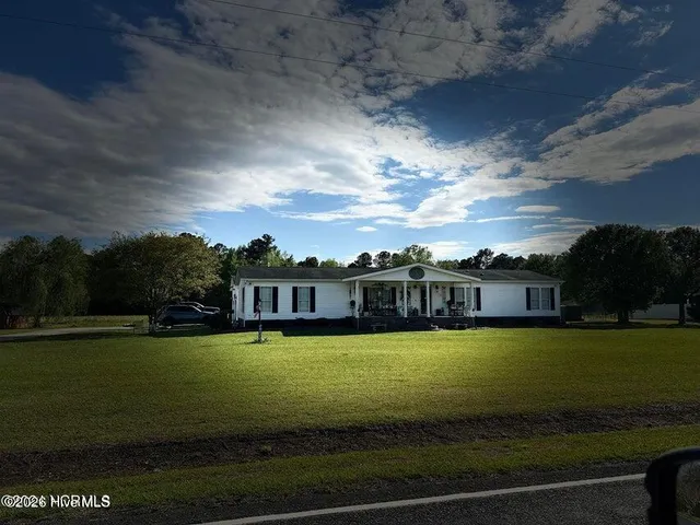 $275,000 | 13455 Rough And Ready Road, Cerro Gordo, NC 28430