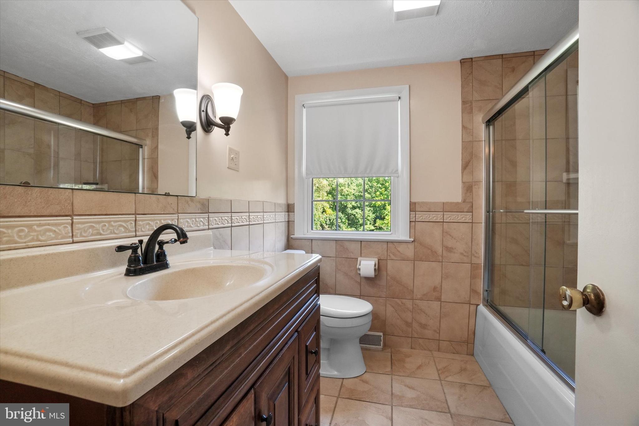 2027 Crescent Road York, PA 17403 - Photo 26 of 43