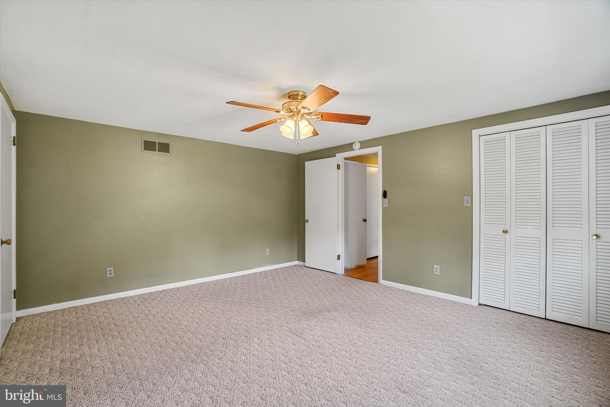 2027 Crescent Road York, PA 17403 - Photo 28 of 43