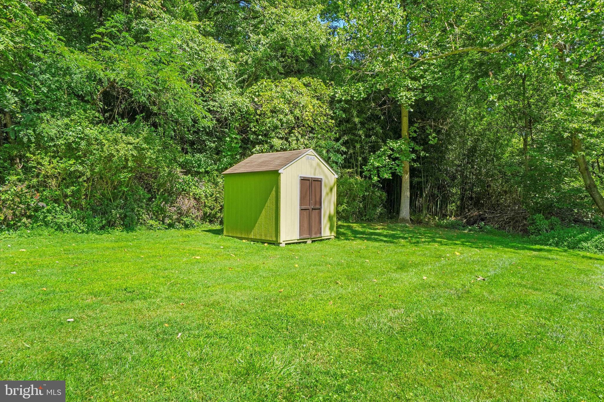 2027 Crescent Road York, PA 17403 - Photo 34 of 43