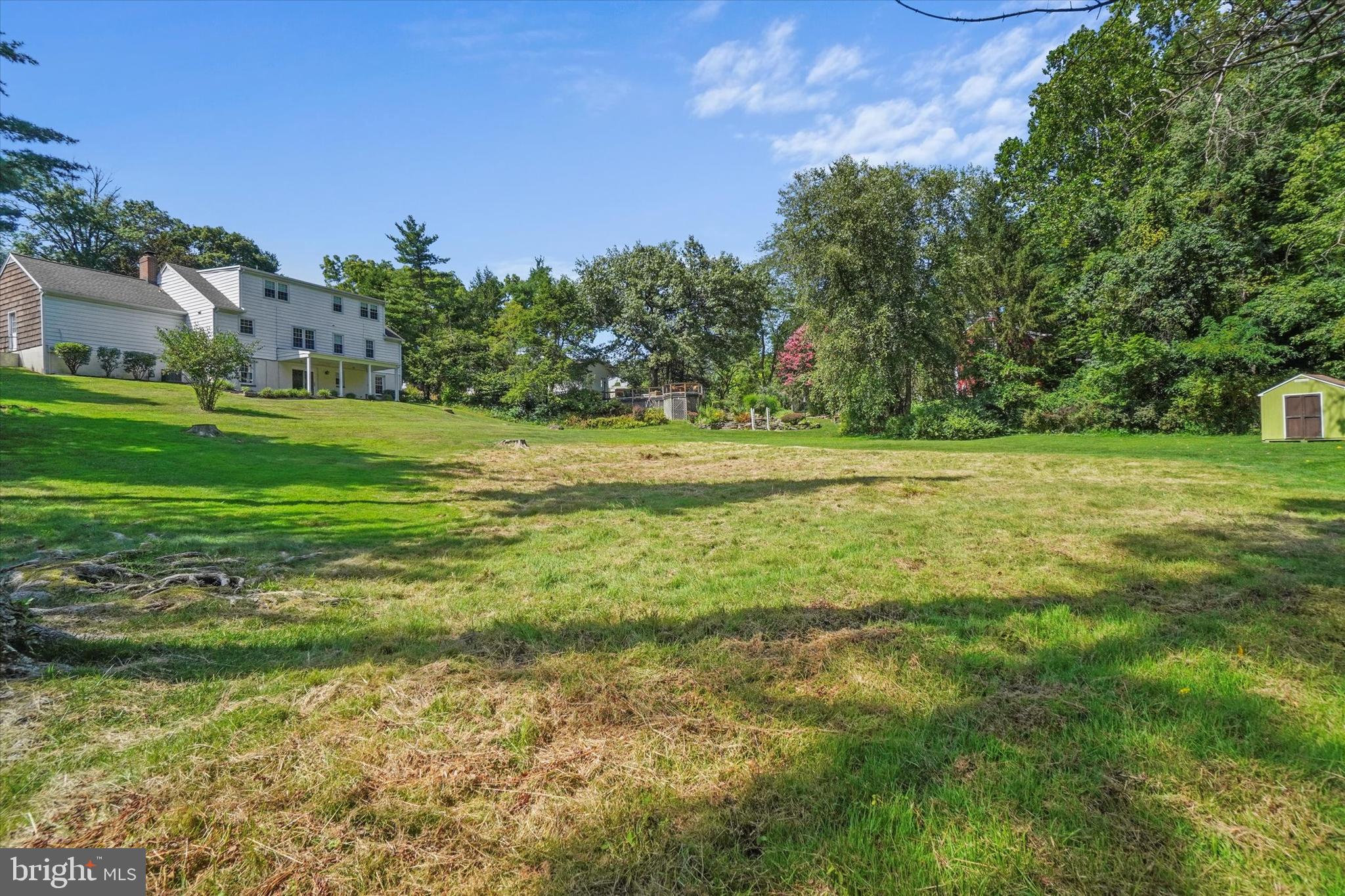 2027 Crescent Road York, PA 17403 - Photo 39 of 43