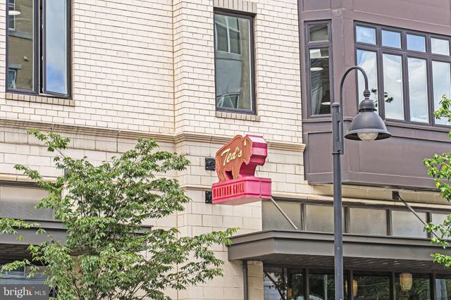 $675,000 | 8217 Castanea Lane, Derwood, MD 20855