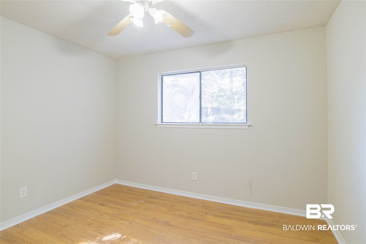 106 Rainer Circle Daphne, AL 36526 - Photo 16 of 23