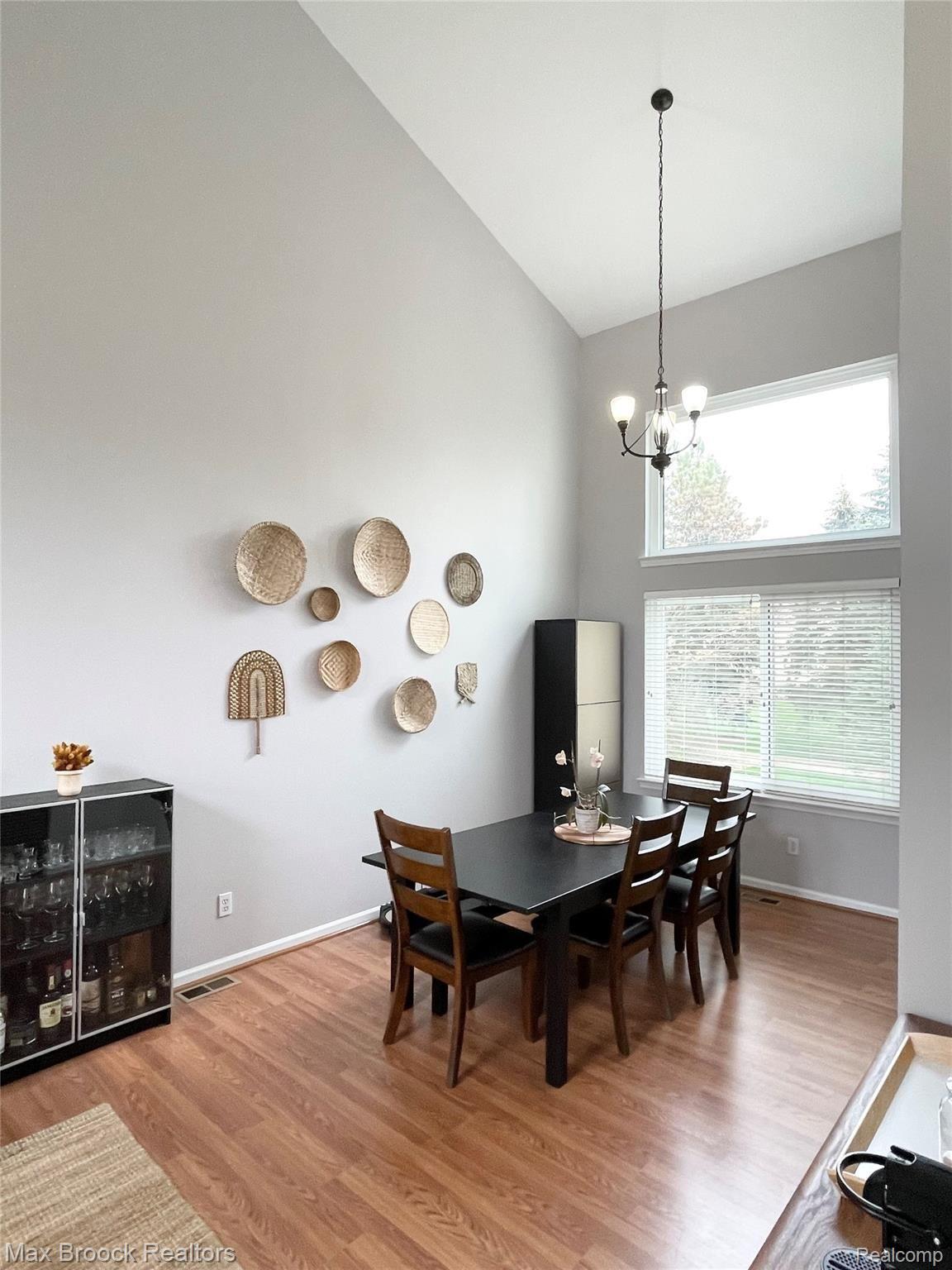 3548 Briarbrooke Lane Rochester, MI 48306 - Photo 5 of 41 Dining Room