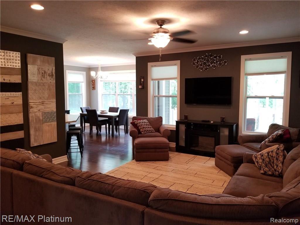10941 Resort Road Pleasant Lake, MI 49272 - Photo 13 of 48 20180609_091852.jpg