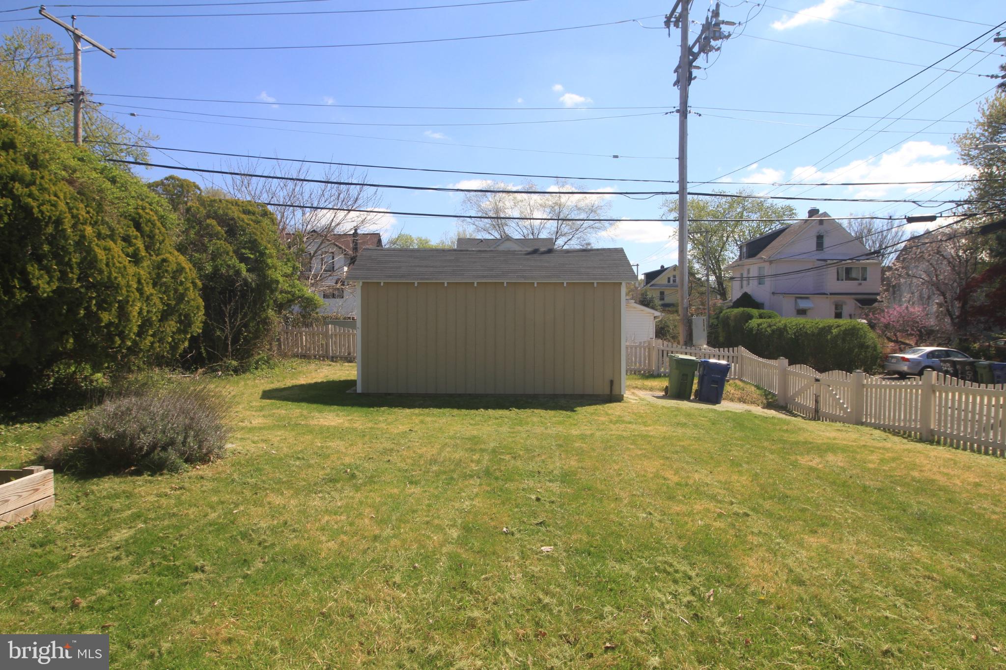 5601 Tramore Road Baltimore, MD 21214 - Photo 4 of 27