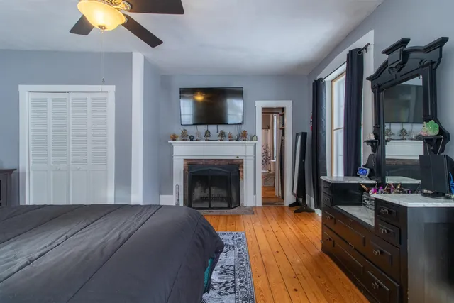 $279,900 | 3050 Glover Road, Glover, VT 05839