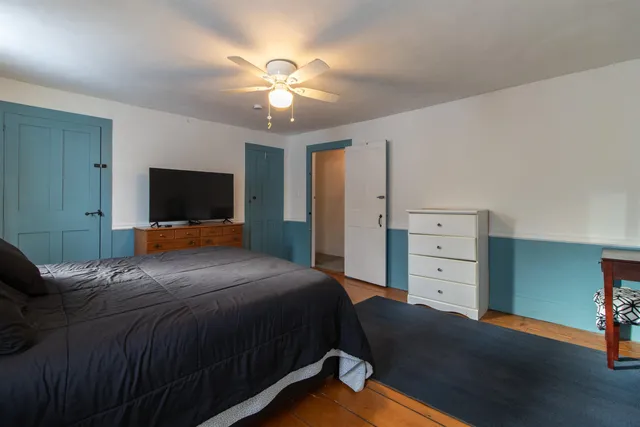 $279,900 | 3050 Glover Road, Glover, VT 05839