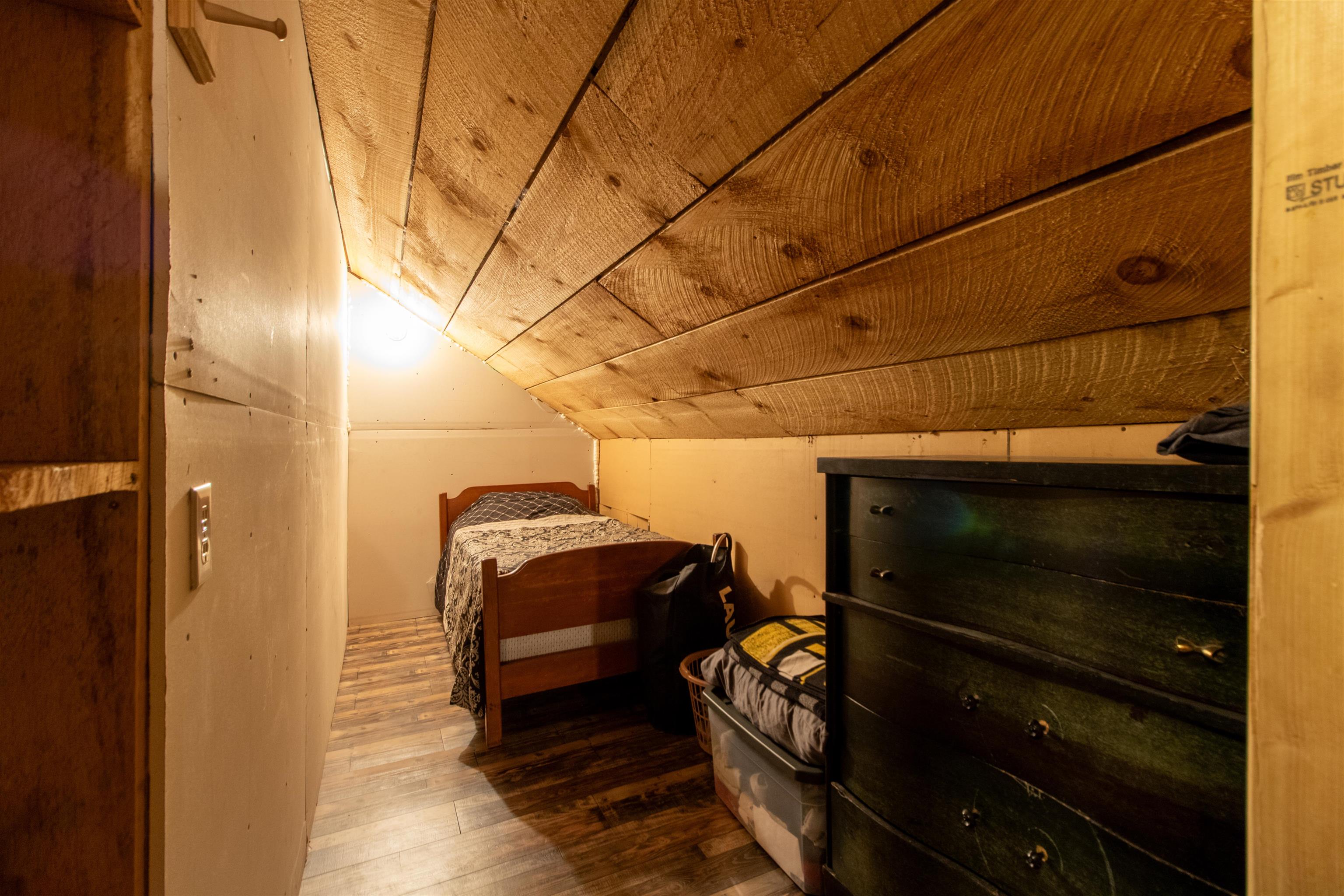 3050 Glover Road Glover, VT 05839 - Photo 33 of 53