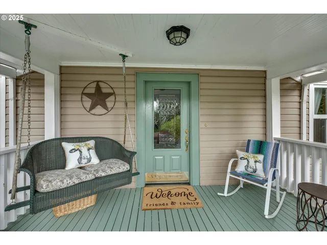 $545,000 | 636 South Nehalem Street, Clatskanie, OR 97016