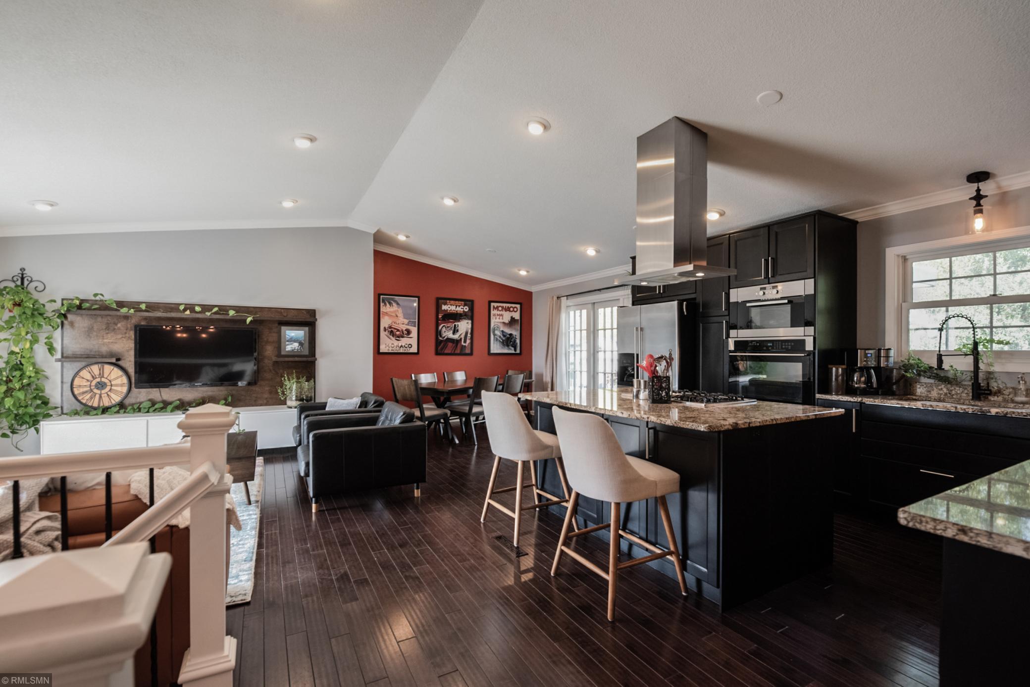 15866 Island View Road Northwest Prior Lake, MN 55372 - Photo 6 of 27 Gallery Image 6