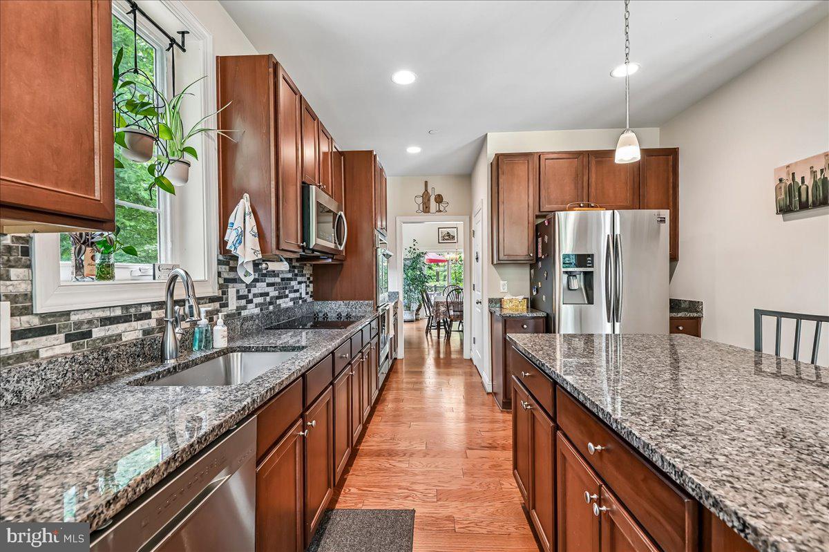 1457 Gilbert Road Arnold, MD 21012 - Photo 18 of 82 Kitchen