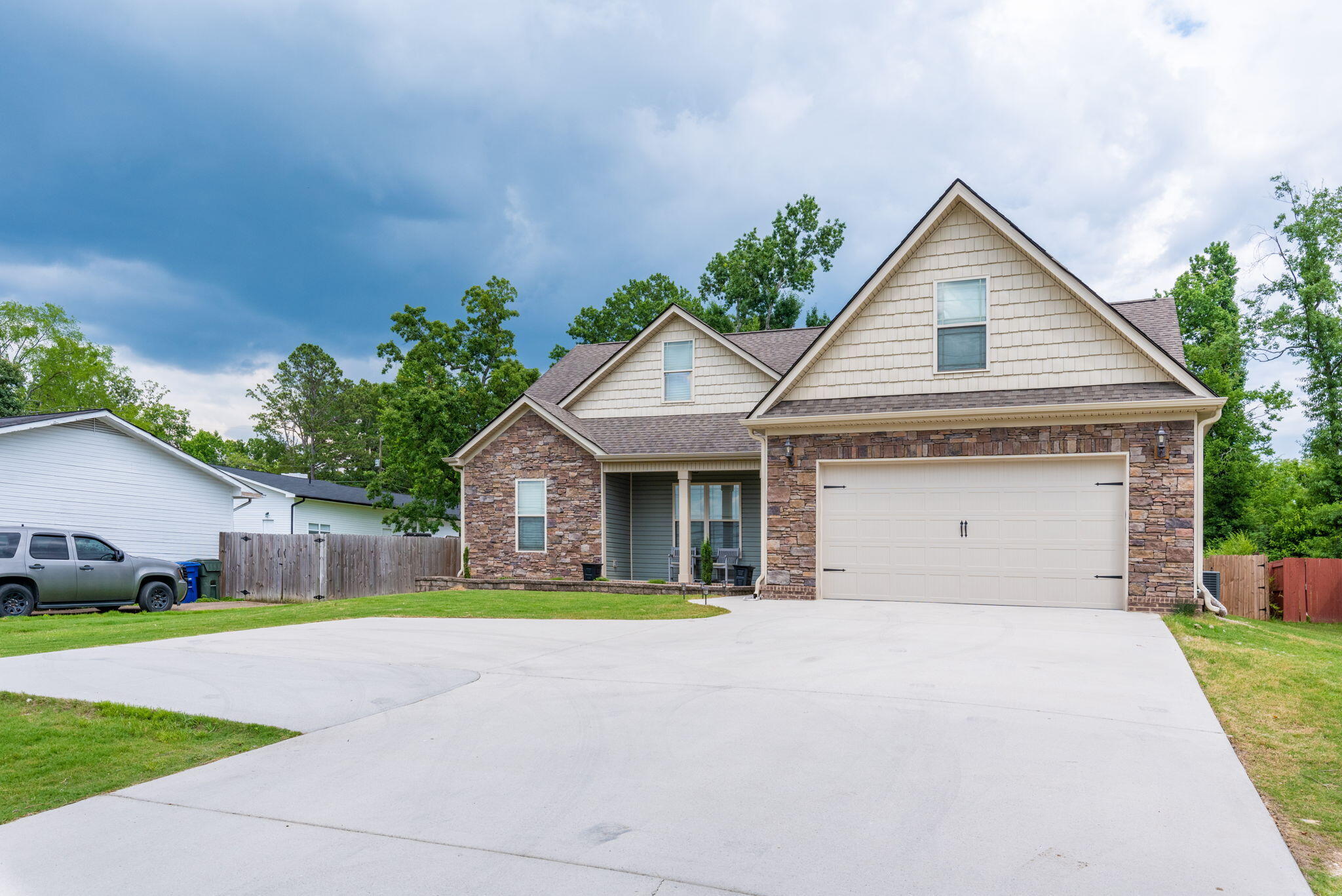1712 Jenkins Road Chattanooga, TN 37421 - Photo 3 of 43 40-web-or-mls-DSC_1271