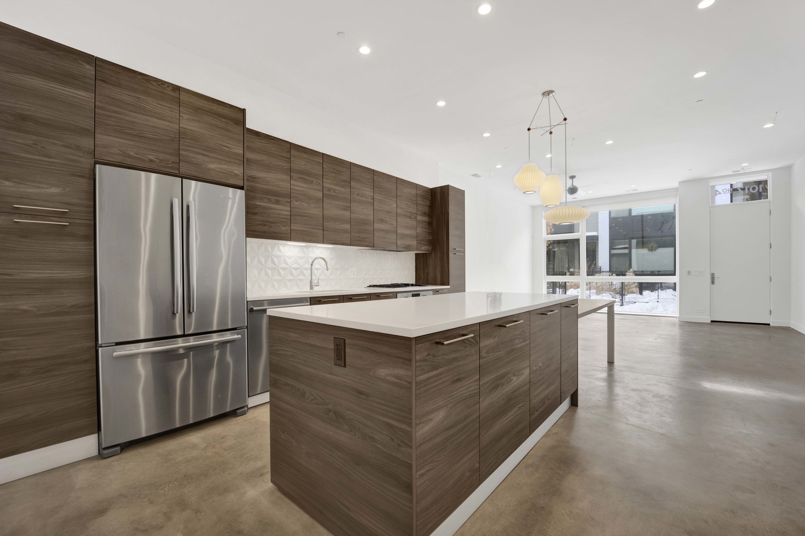 1017 North Cleveland Avenue, Unit 4 Chicago, IL 60610 - Photo 6 of 35