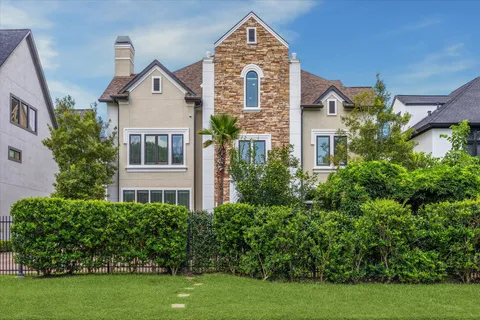 $1,150,000 | 37 Hackberry Lane, Houston, TX 77027