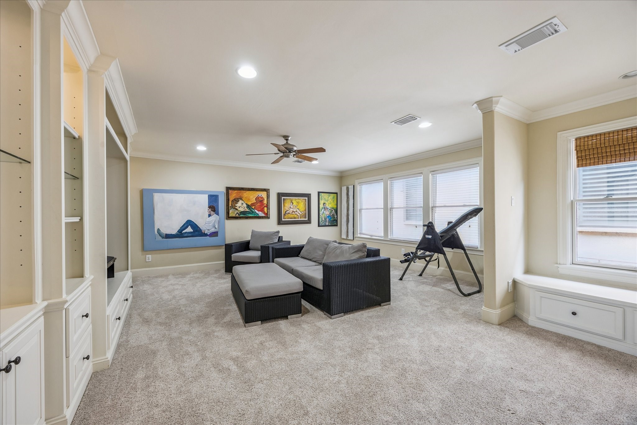 37 Hackberry Lane Houston, TX 77027 - Photo 22 of 29