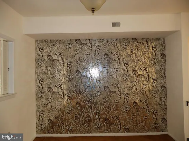 $267,000 | 238 Glen Place, Unit 238, Elkins Park, PA 19027