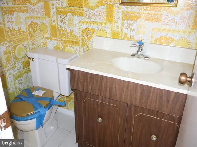 $267,000 | 238 Glen Place, Unit 238, Elkins Park, PA 19027