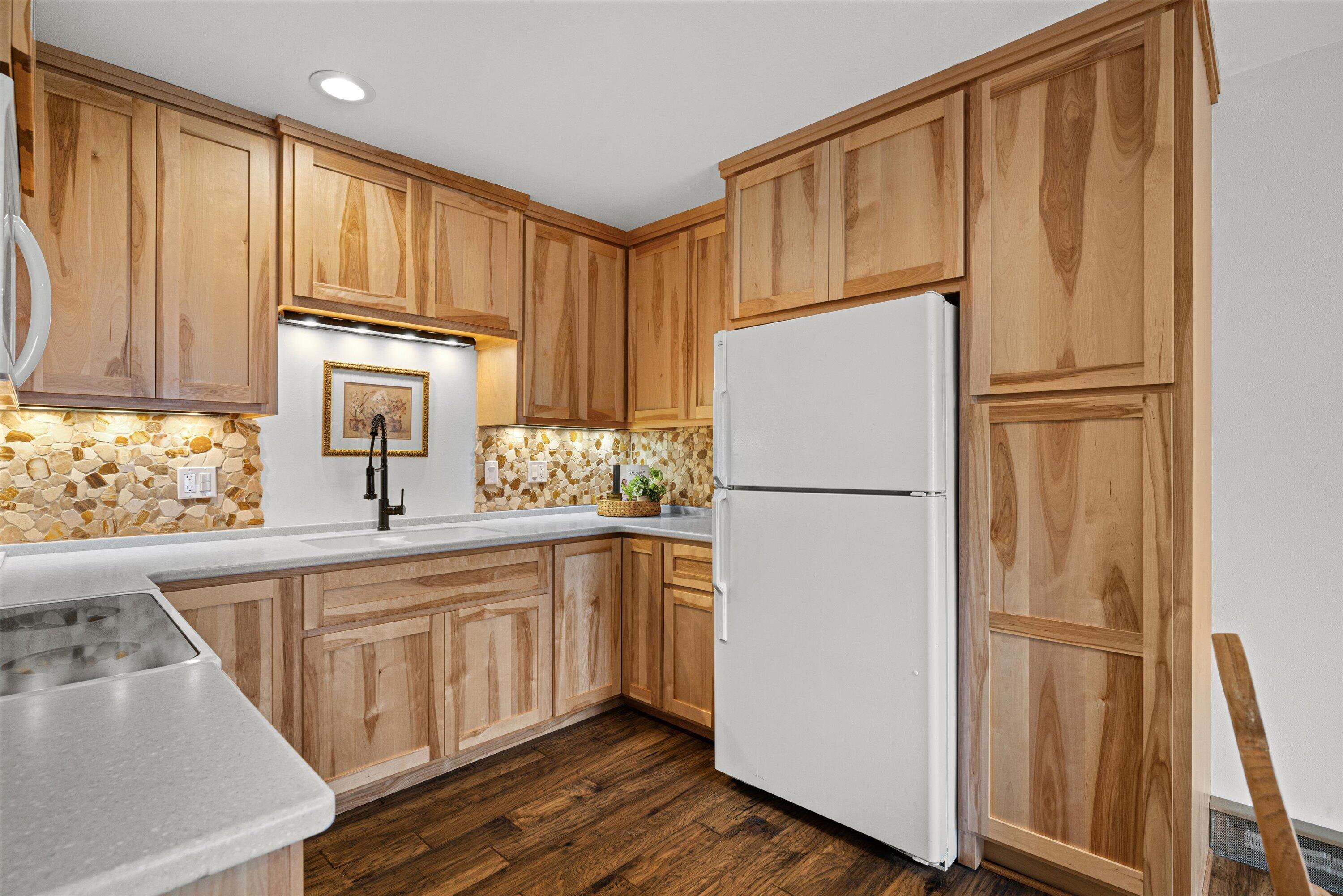 420 Racine Street, Unit 107 Waterford, WI 53185 - Photo 13 of 30 Kitchen