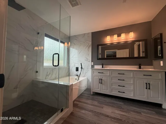 $2,600 | 1567 North Tucana Court, Gilbert, AZ 85234