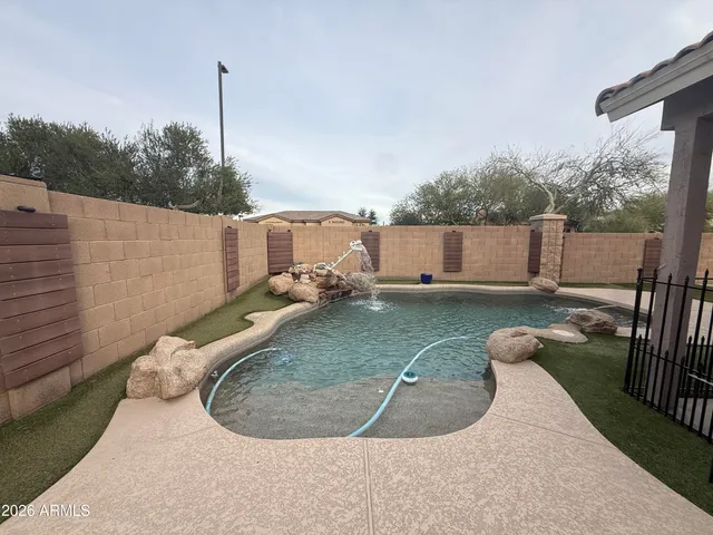 $2,600 | 1567 North Tucana Court, Gilbert, AZ 85234