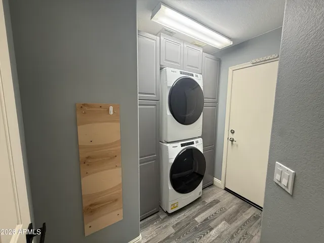 $2,600 | 1567 North Tucana Court, Gilbert, AZ 85234