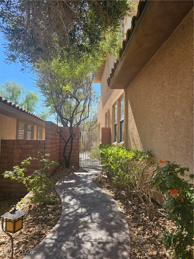 11081 Village Ridge Lane Las Vegas, NV 89135 - Photo 3 of 18