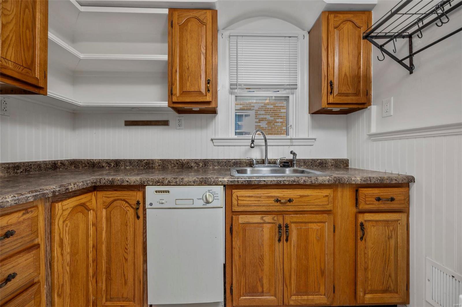 2463 Brown Road St. Louis, MO 63114 - Photo 16 of 21 Gallery Image 16