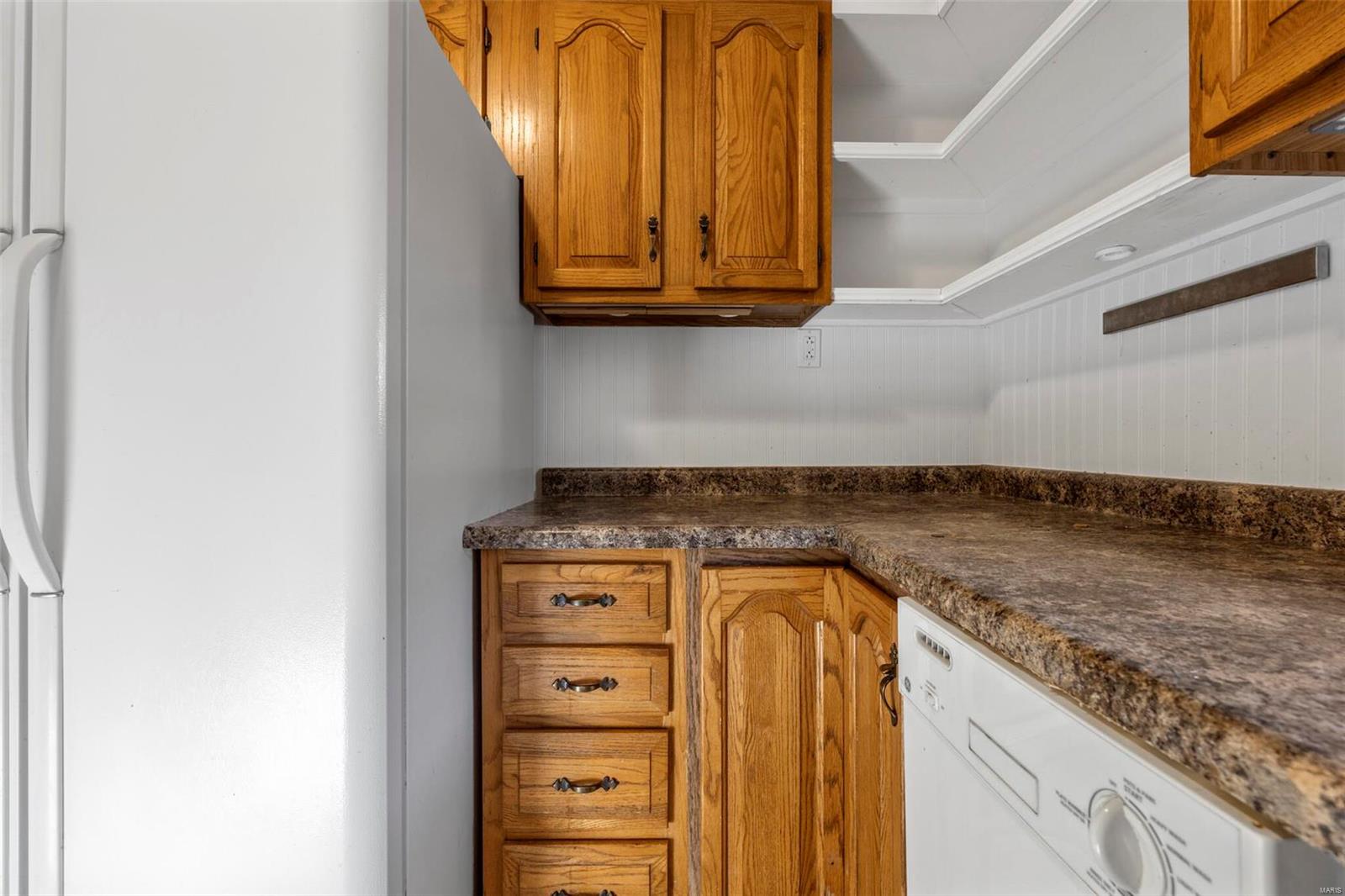 2463 Brown Road St. Louis, MO 63114 - Photo 17 of 21 Gallery Image 17