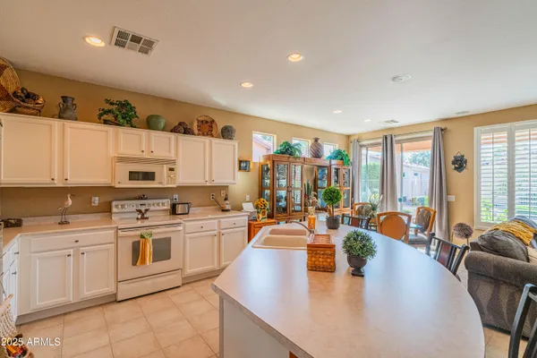 $409,900 | 4689 East Jude Court, Gilbert, AZ 85298